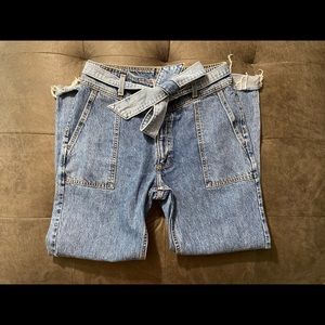 The Mom Jean Tie Front - Abercrombie